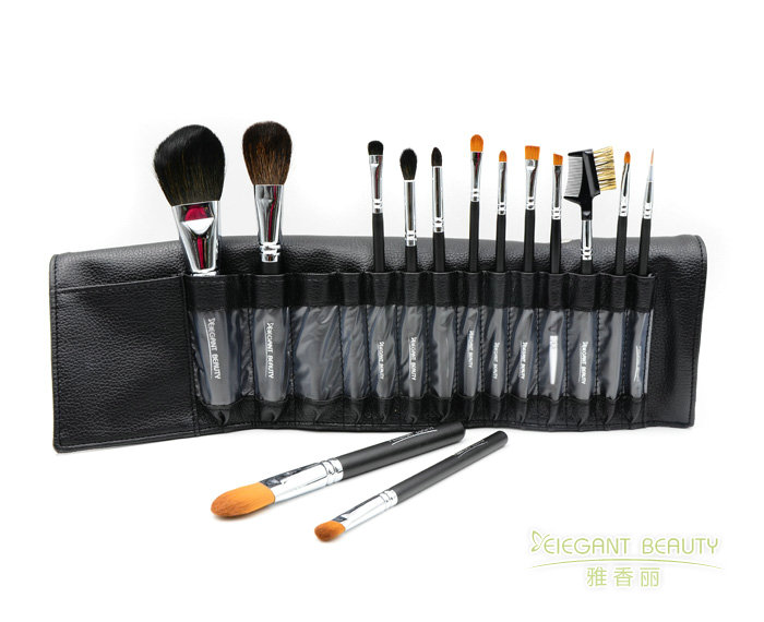 化妝刷套裝中的刷子如何適應(yīng)不同的化妝品類型?